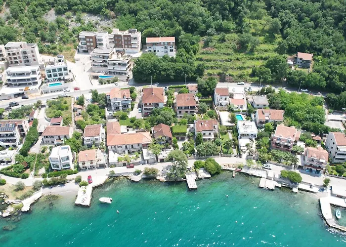 Montenegro Apartments - Private Beach